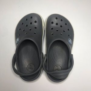 Crocs kids classic shoes size 10 / 11